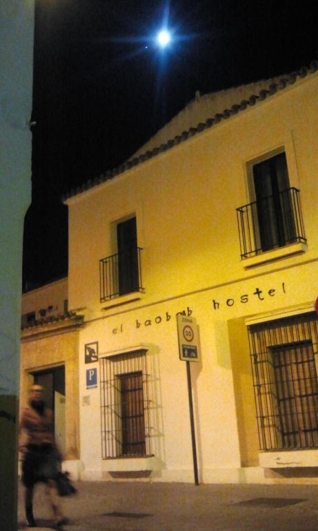 Baobab Hostal Эль-Пуэрто-де-Санта-Мария Экстерьер фото
